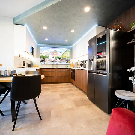 Apartment Dh Family And Whirlpool 3kk - Videnska 2 *