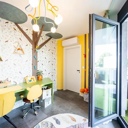 Dh Family And Whirlpool Premium 3kk, 2x Smarttv-netflix, Big Terrace And Free Parking Apartament Brno